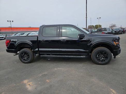 New 2026 Ford F150 XLT w/ Equipment Group 302A MID image 14