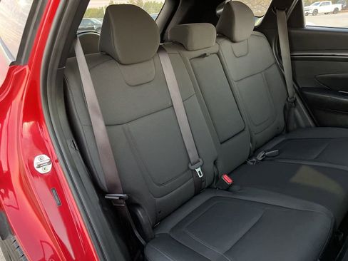 Used 2022 Hyundai Tucson SE image 26