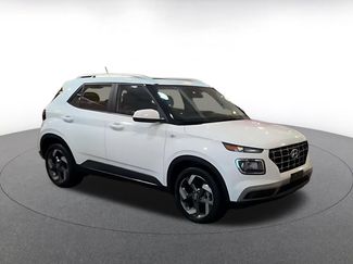 Used 2026 Hyundai Venue SEL FWD video 2