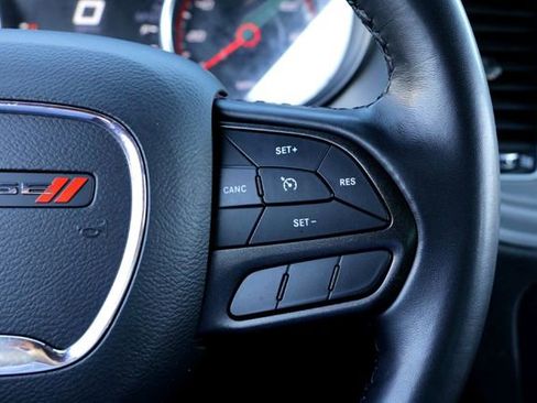 Used 2023 Dodge Charger SXT image 13