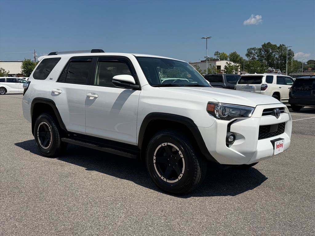 Used 2024 Toyota 4Runner SR5 Premium AWD/4WD image 2