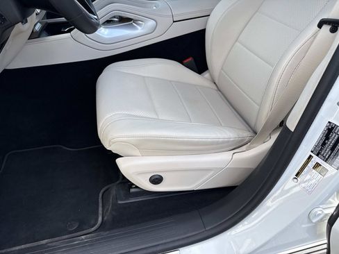 Used 2025 Mercedes-Benz GLE 350 4MATIC image 21