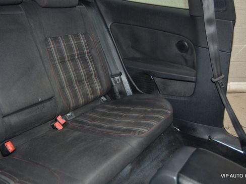 Used 2011 Volkswagen GTI 2-Door FWD image 21
