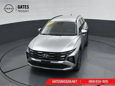 Used 2025 Hyundai Tucson SEL AWD/4WD image 51