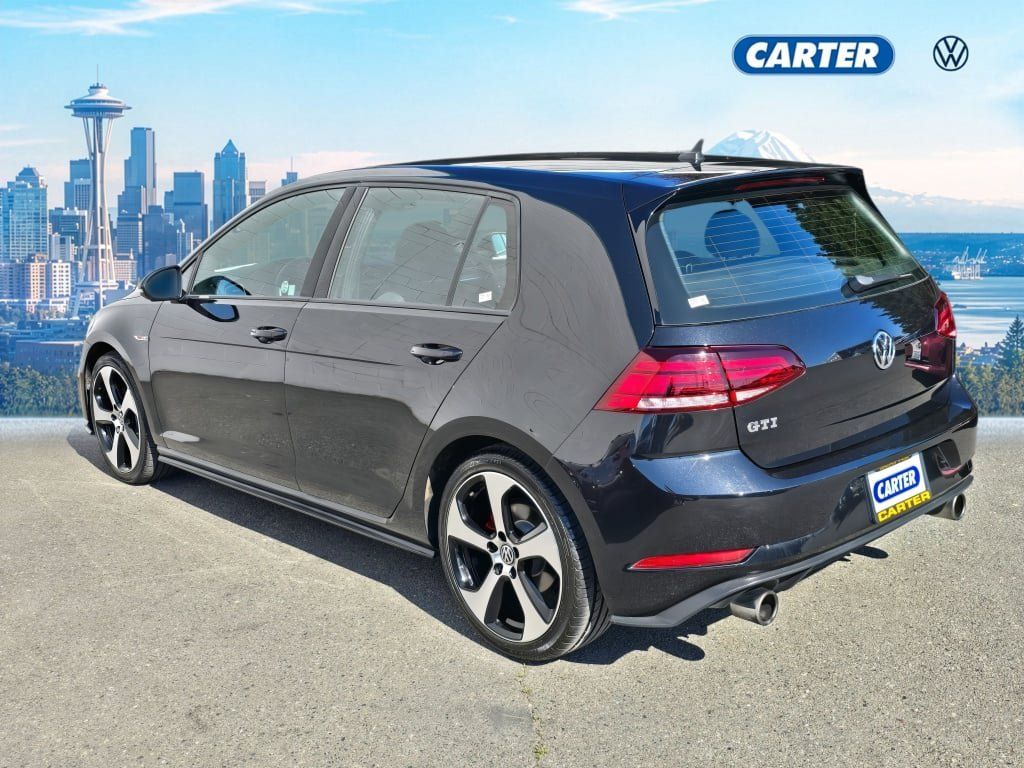 Used 2018 Volkswagen GTI S FWD image 5