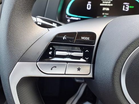 New 2026 Hyundai Elantra Hybrid FWD image 25