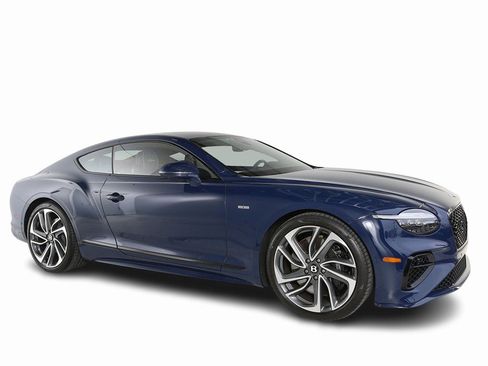 Used 2025 Bentley Continental GT Speed image 15