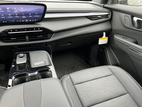 New 2026 Buick Enclave Sport Touring w/ Power Package image 31