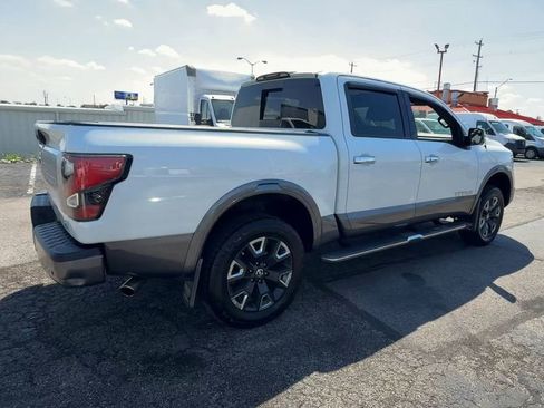 Used 2021 Nissan Titan Platinum Reserve w/ Moonroof Package AWD/4WD image 8