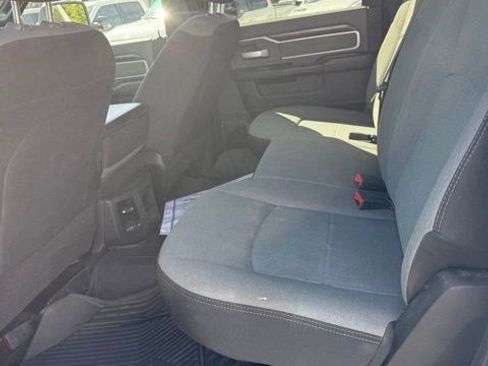 Used 2023 RAM 2500 Big Horn w/ Cold Weather Group AWD/4WD image 11