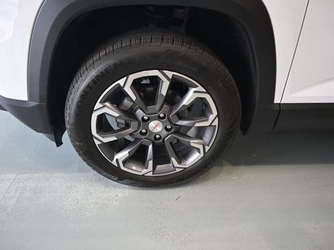 New 2026 GMC Terrain Elevation w/ Elevation Premium Package FWD image 29