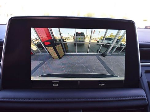 Used 2022 Chevrolet Tahoe LT RWD image 36