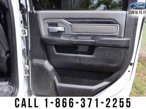 Used 2022 RAM 2500 Big Horn AWD/4WD image 23