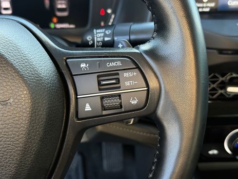 Used 2023 Honda Accord EX-L image 17