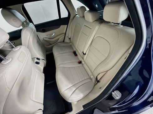 Used 2018 Mercedes-Benz GLC 300 image 26