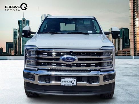 Used 2023 Ford F350 Lariat w/ FX4 Off-Road Package AWD/4WD image 9