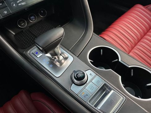 Used 2025 Genesis G70 2.5T w/ Sport Prestige Package image 21