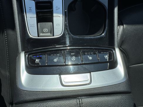 Used 2024 Hyundai Santa Cruz Limited AWD/4WD image 24