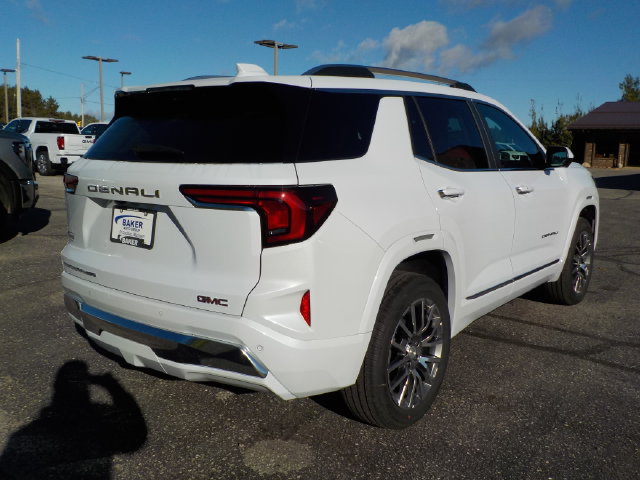 New 2027 GMC Terrain Denali AWD/4WD image 3
