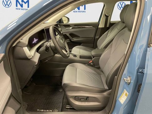 New 2026 Volkswagen Tiguan SE image 7
