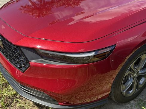 Used 2024 Honda Accord EX image 4