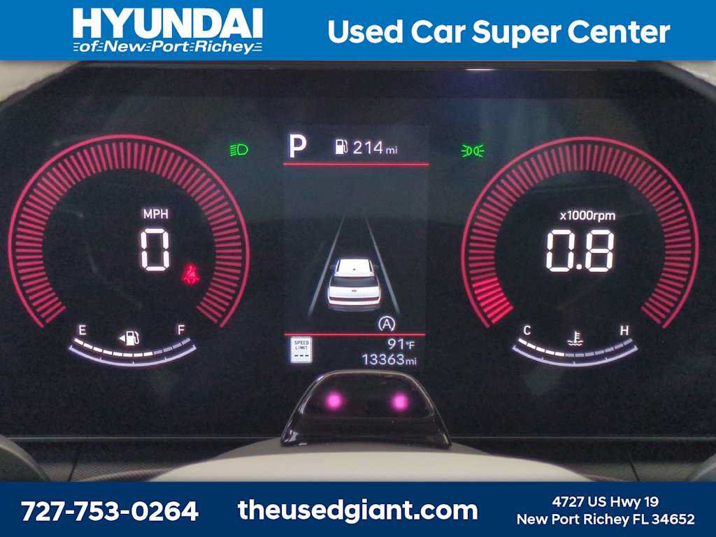 Certified 2025 Hyundai Santa Fe SEL FWD image 31