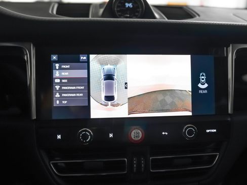 New 2026 Porsche Macan S image 24