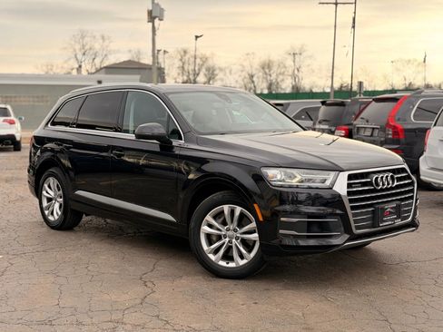 Used 2017 Audi Q7 3.0T Premium image 1
