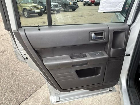 Used 2016 Ford Flex SE FWD image 14