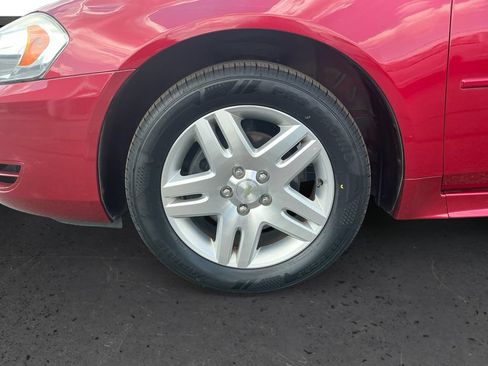 Used 2015 Chevrolet Impala LT w/ LT Sunroof Package FWD image 13