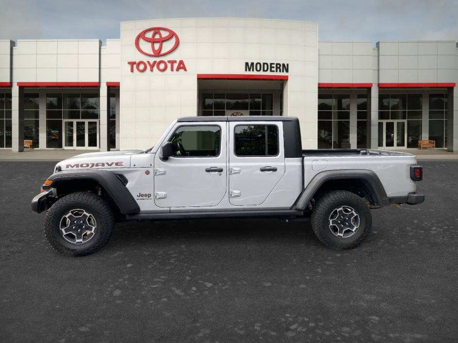 Used 2023 Jeep Gladiator Mojave w/ Cold Weather Group AWD/4WD image 9