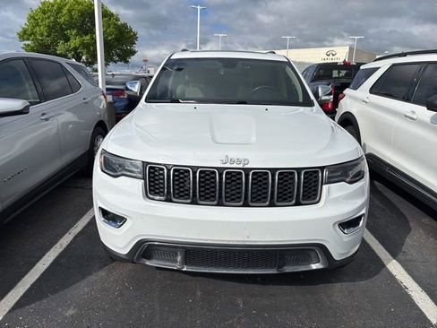 Used 2020 Jeep Grand Cherokee Limited w/ Trailer Tow Group IV AWD/4WD image 2