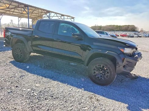 Used 2026 Chevrolet Colorado Trail Boss image 2