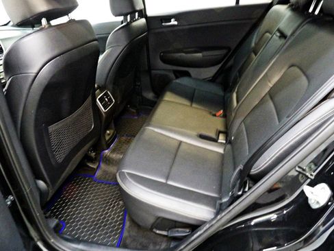 Used 2020 Kia Sportage S AWD/4WD image 10
