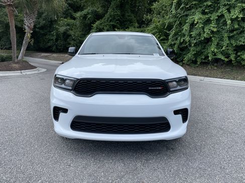 Used 2025 Dodge Durango GT w/ Trailer Tow Group IV RWD image 3