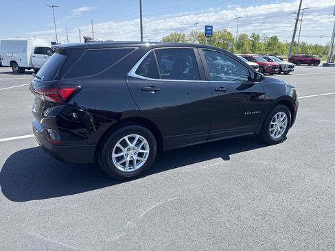 Used 2024 Chevrolet Equinox LT w/ LPO, Floor Liner Package FWD image 2