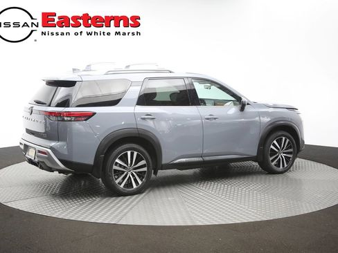 Used 2023 Nissan Pathfinder Platinum w/ Cargo Package AWD/4WD image 41