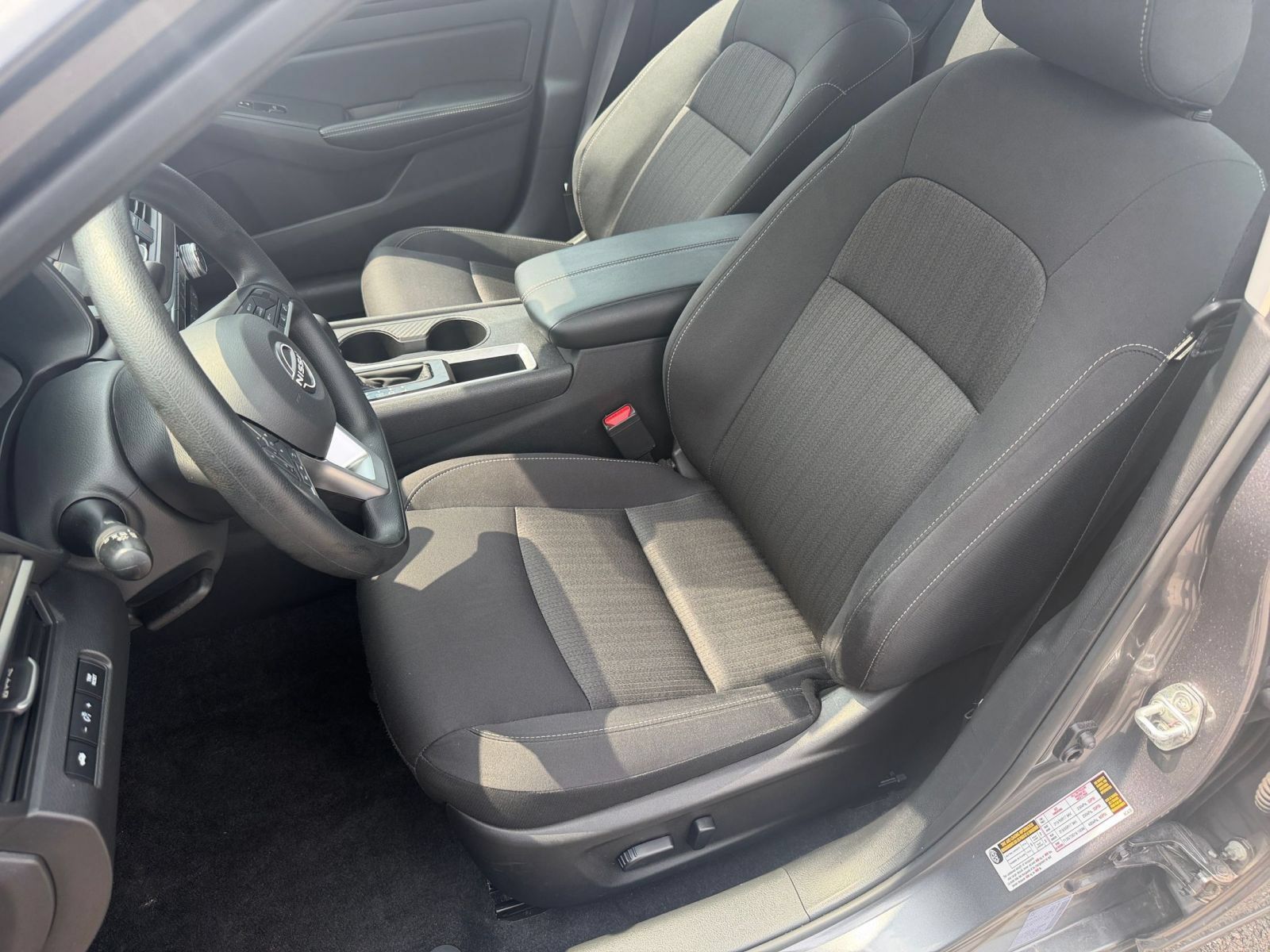 Used 2026 Nissan Altima 2.5 SV FWD image 35