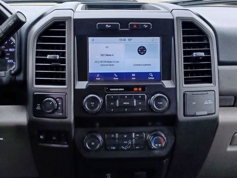 Used 2020 Ford F250 XL w/ STX Appearance Package AWD/4WD image 26