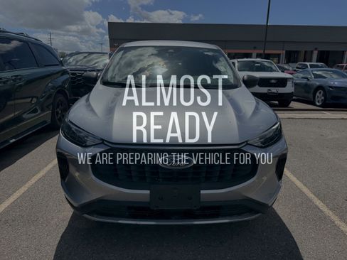 Used 2024 Ford Escape Active w/ Tech Pack #1 FWD image 1