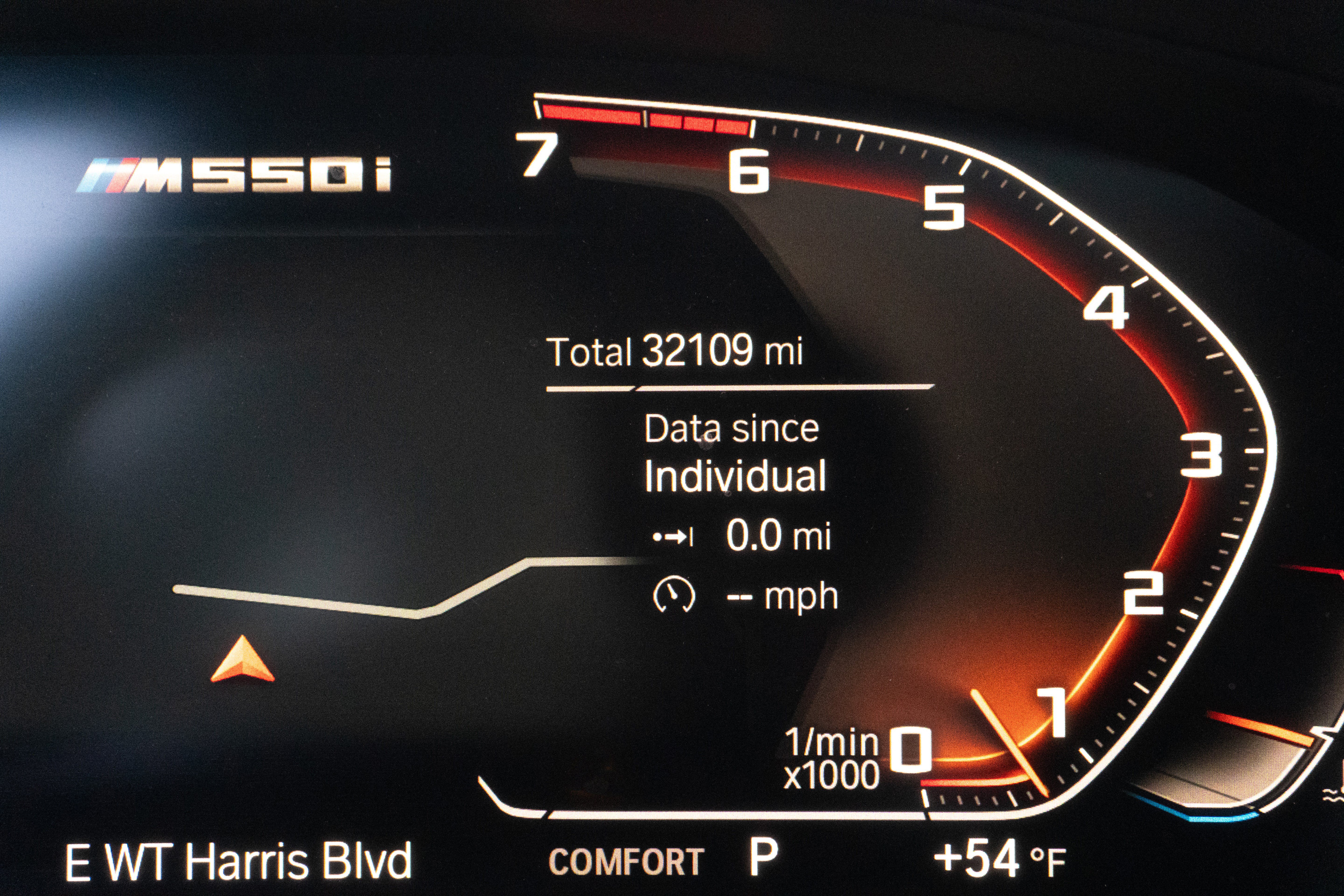 Used 2020 BMW M550i xDrive w/ Dynamic Handling Package AWD/4WD image 21
