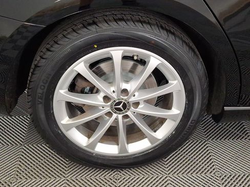 Used 2021 Mercedes-Benz A 220 4MATIC image 27