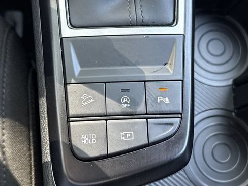 New 2026 Kia Sportage LX FWD image 28
