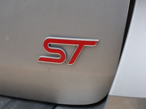 Used 2021 Ford Explorer ST w/ Equipment Group 401A image 17