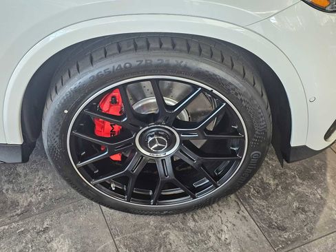 New 2025 Mercedes-Benz GLC 63 AMG S image 9