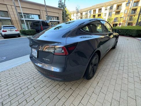 Used 2023 Tesla Model 3 Standard Range RWD image 8