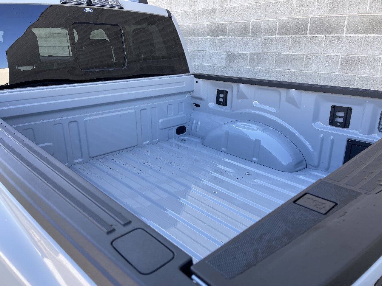 Used 2026 Ford F150 Raptor AWD/4WD image 8