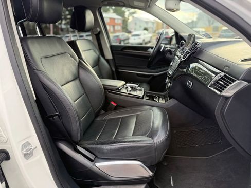 Used 2018 Mercedes-Benz GLS 550 4MATIC image 22