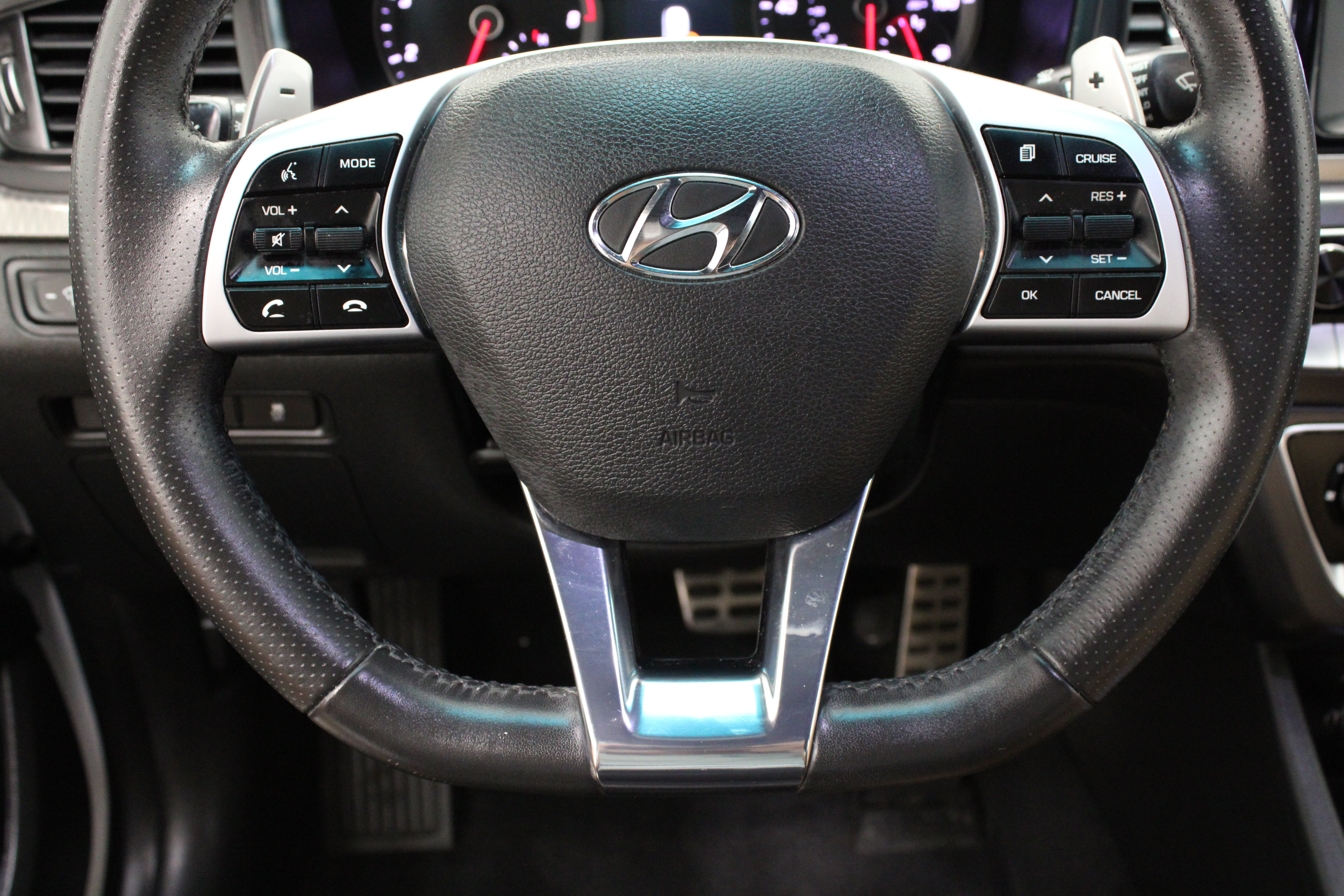 Used 2018 Hyundai Sonata Sport FWD image 25