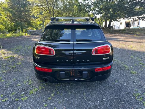 Used 2016 MINI Cooper Clubman image 5